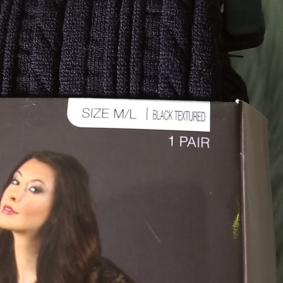 NWT West Loop Fleece Leggings, Size M/L, Black Textured - Picture 4 of 8